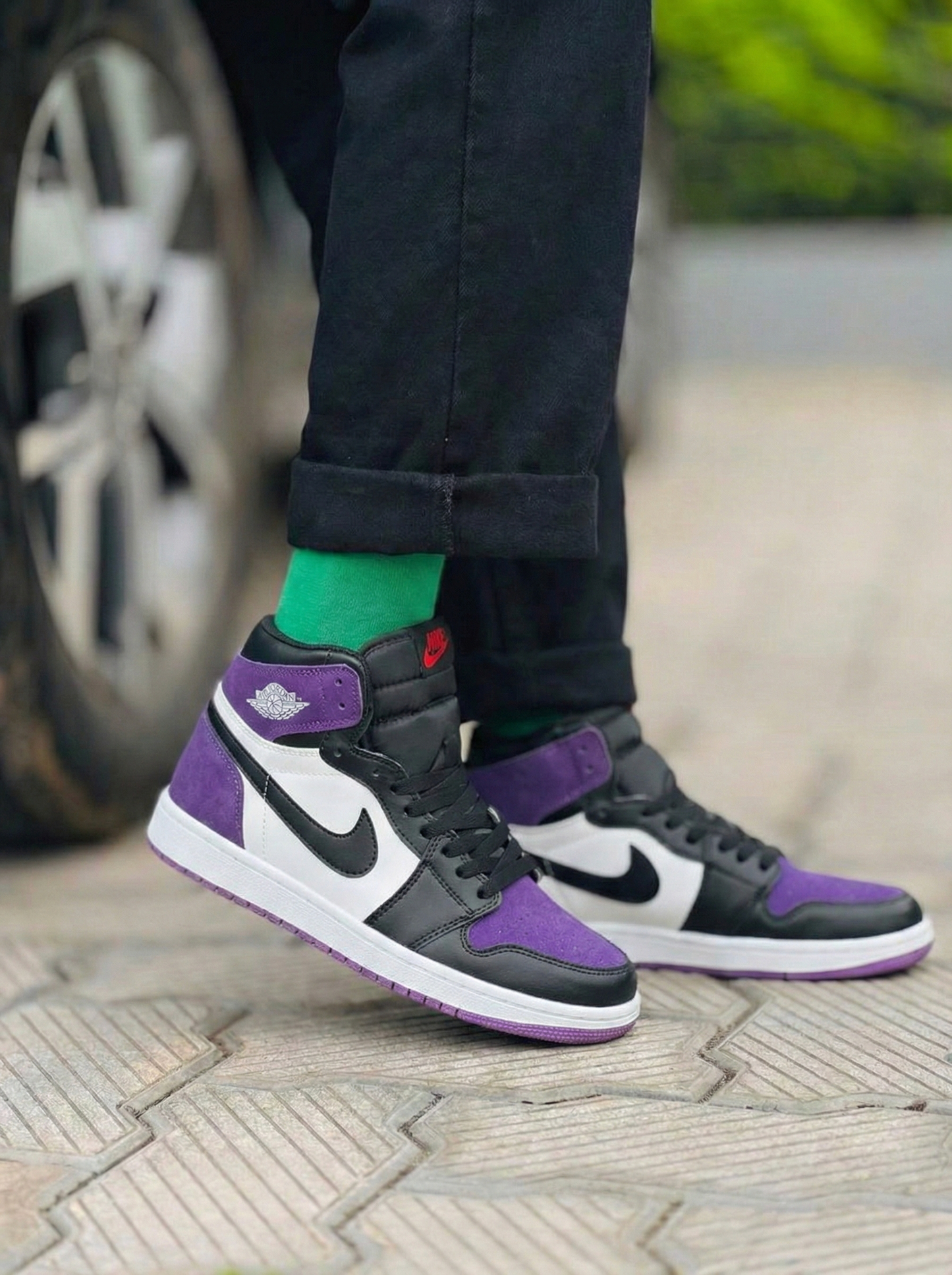 Air Jordan 1 High “Court Purple”