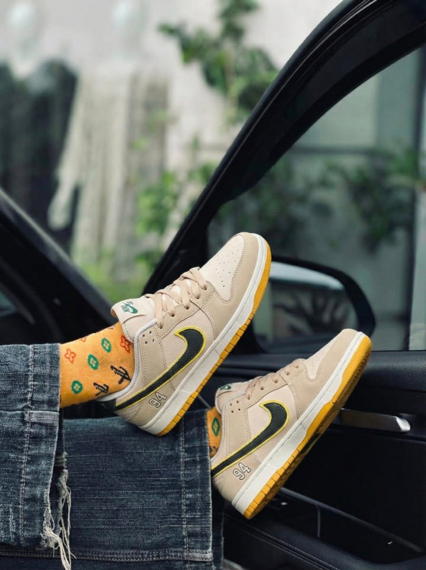 Nike Dunk Low Supreme 94 “Sandstorm”