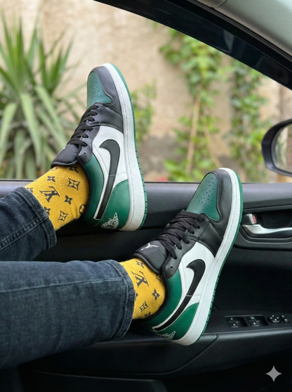Air Jordan 1 Low “Green Toe”