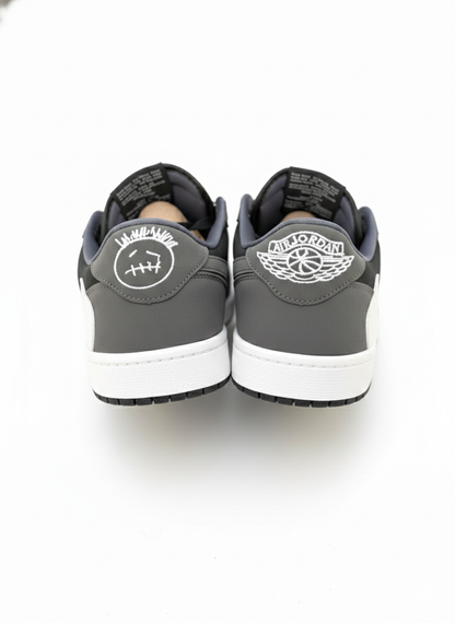 Travis Scott x Air Jordan 1 Low – Dark Grey / Black