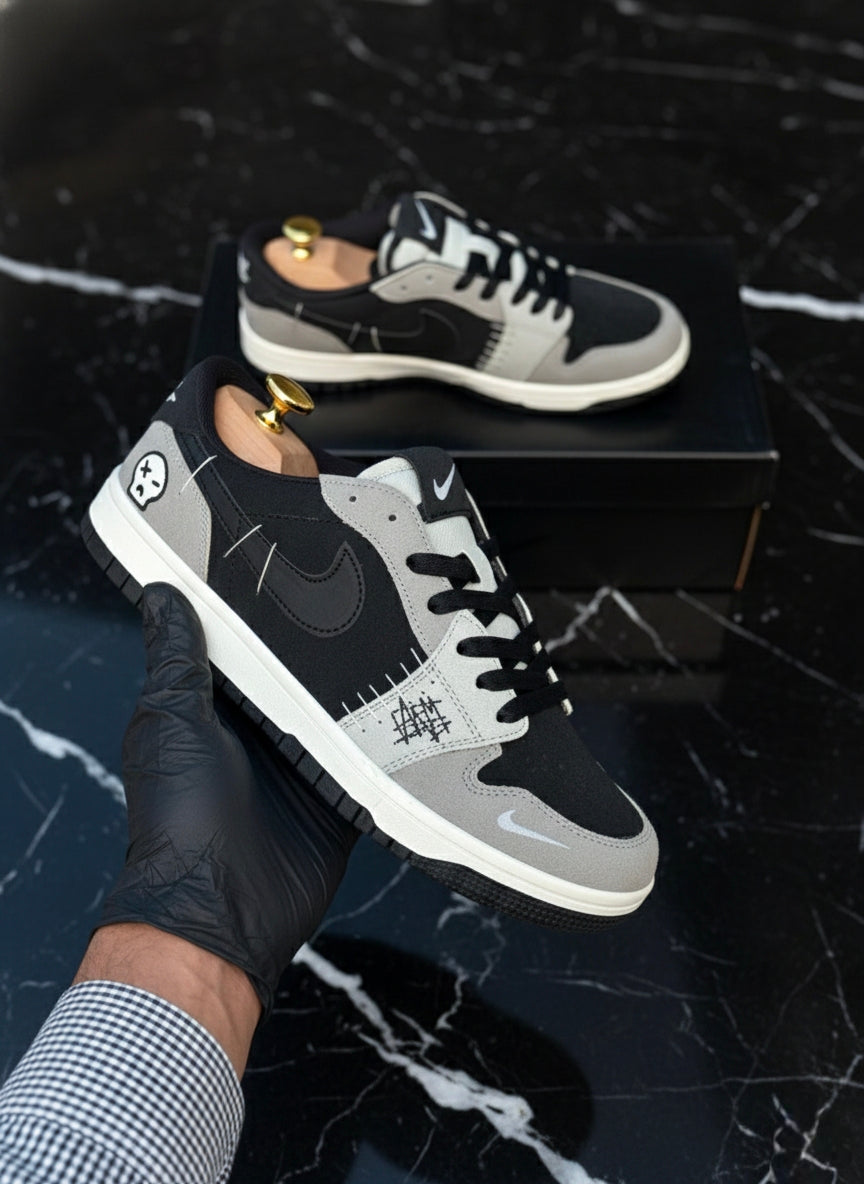 Nike Dunk Skull Low Voodoo