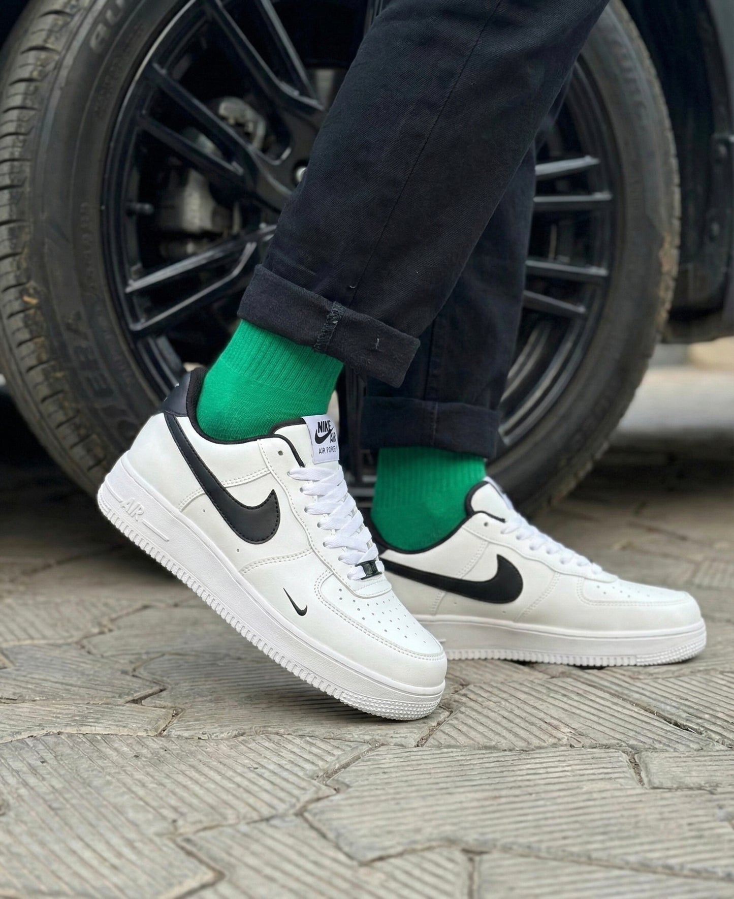 Nike Airforce 1 "White Black" with extra metal buckle