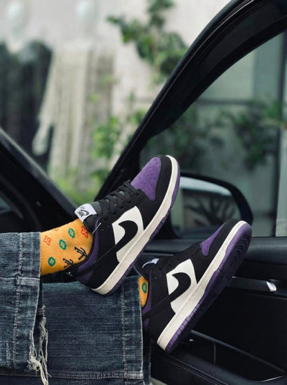 Nike Dunks low "Purple Toe"
