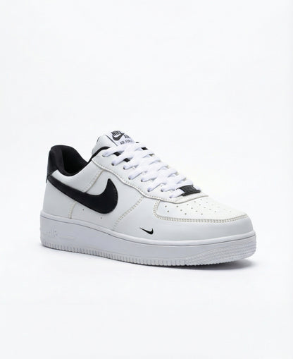 Nike Airforce 1 "White Black" with extra metal buckle