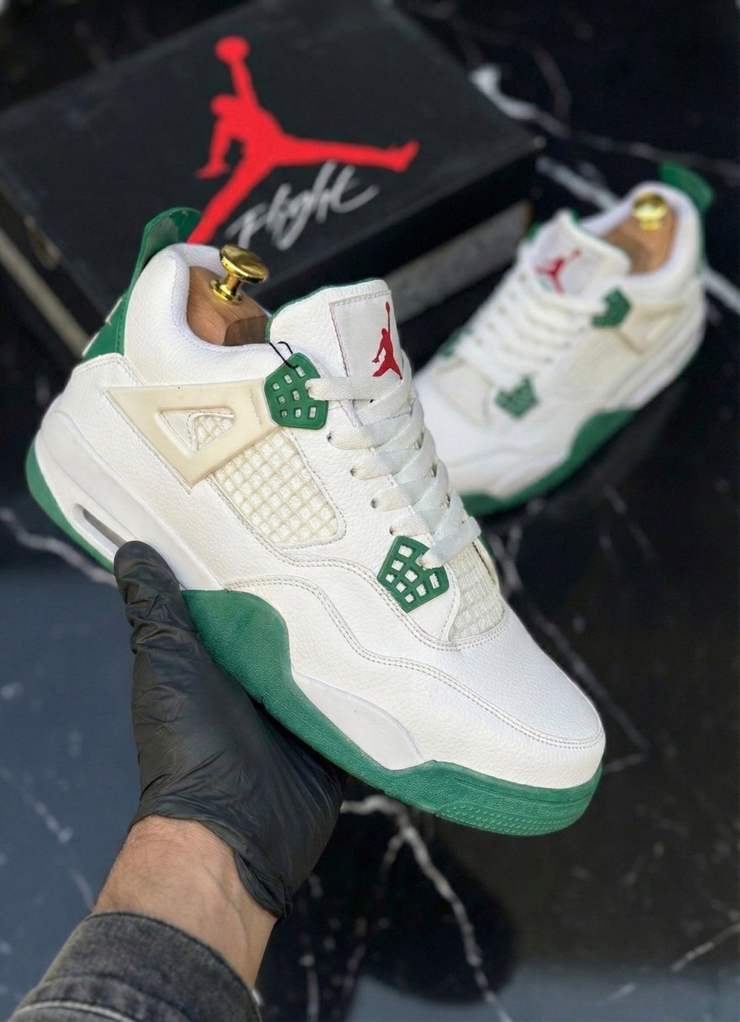 Jordan 4 Retro SB Pine Green