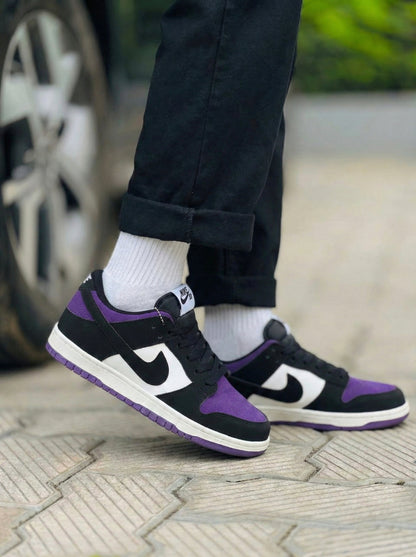 Nike Dunks low "Purple Toe"