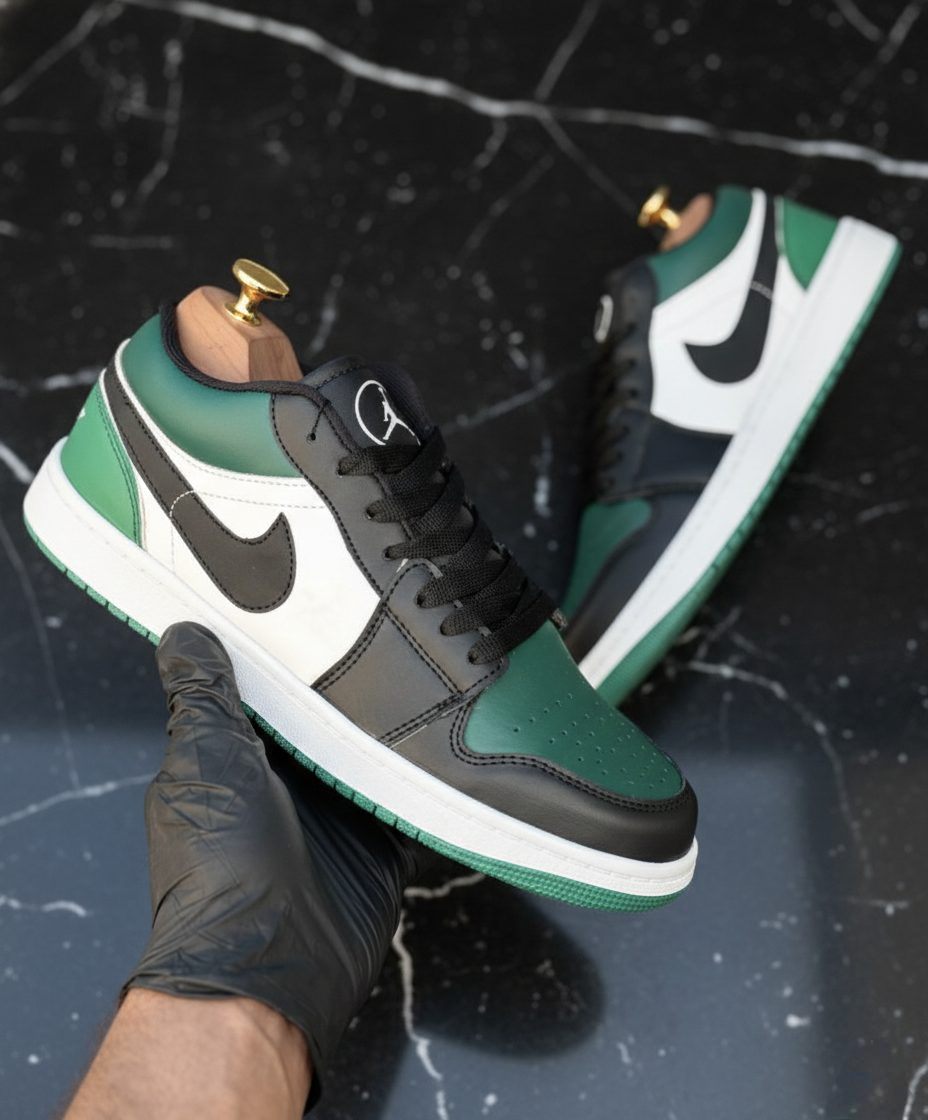 Air Jordan 1 Low “Green Toe”