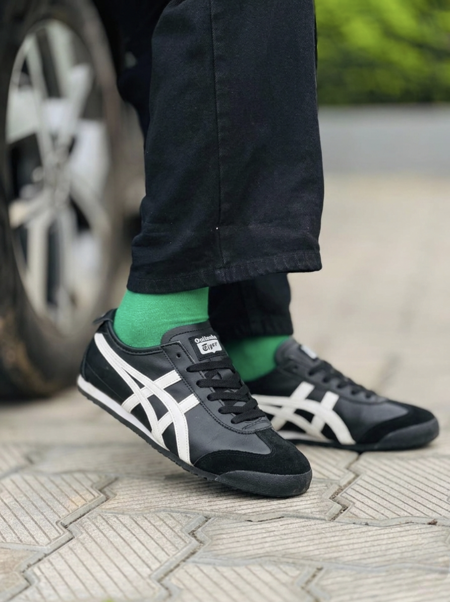 Onitsuka Tiger Black & White