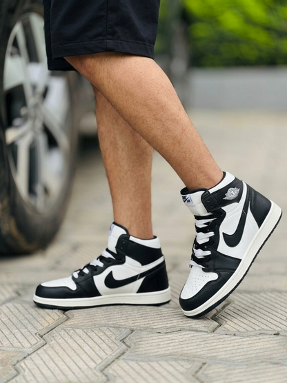 Air Jordan Retro 1 Panda - Leather Quality