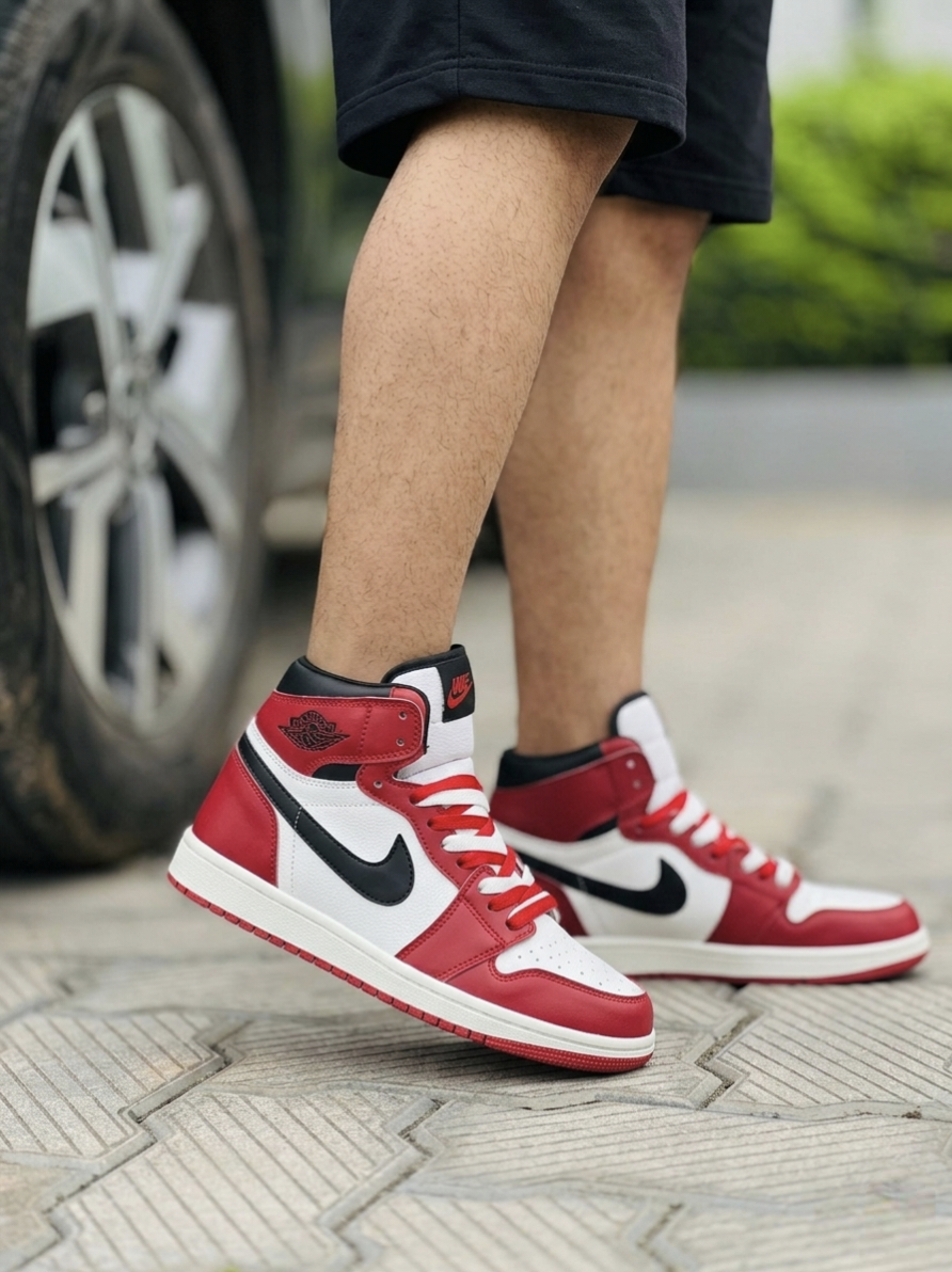 Air Jordan Retro 1 High "Chicago" – Leather Quality