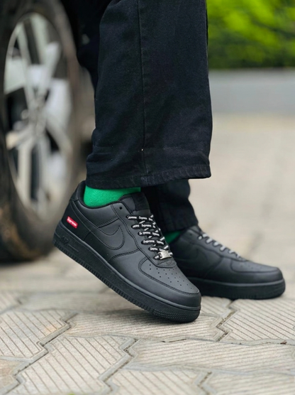 Nike Airforce 1 Supreme Stitched Sole - Black