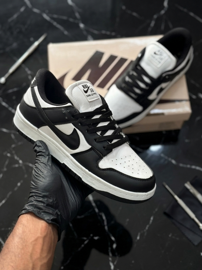 Nike Dunk Panda Low