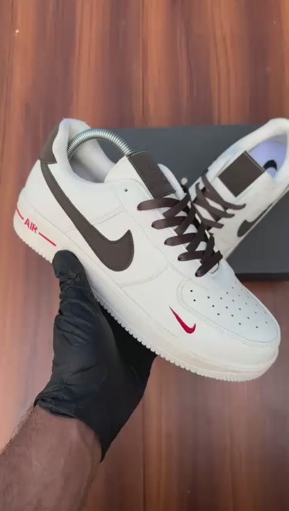 Nike Air Force 1 Low – White / Brown