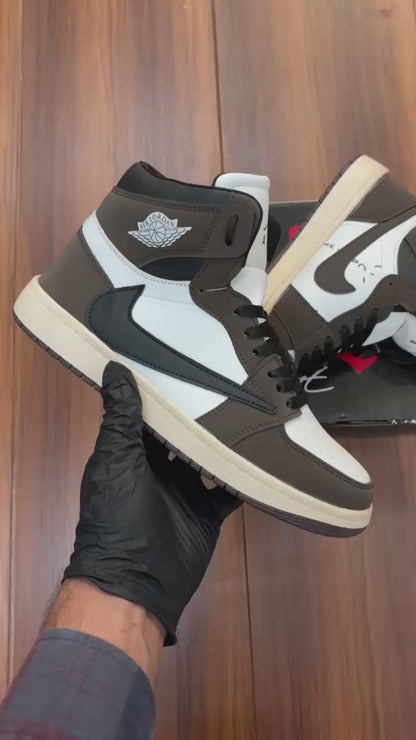 Travis Scott x Air Jordan 1 Retro High OG 'Mocha'