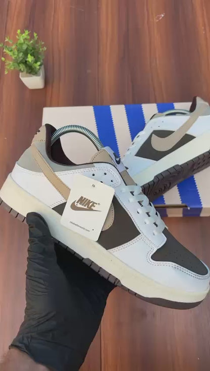 Nike Dunk Low Brown Ironstone Sesame